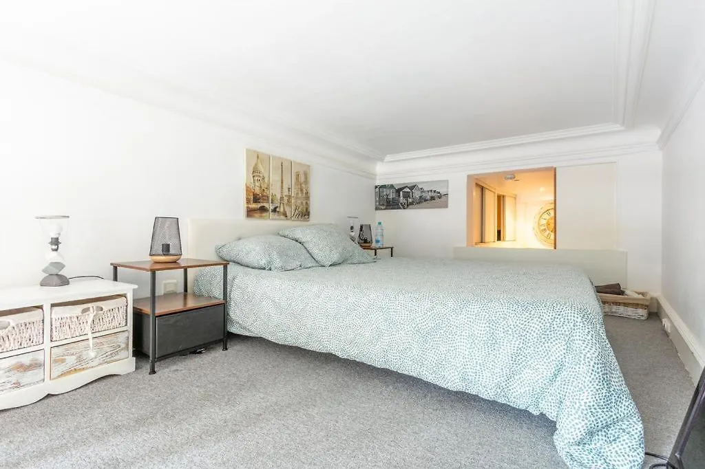 Cozy Appartement Paris 1 Louvre Апартаменты