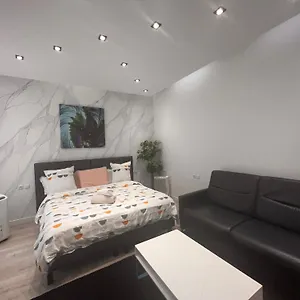 Apartamento Cosy Champs-elysees - Hala, Paris
